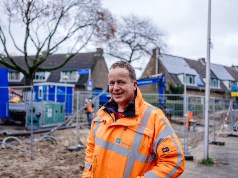 BK ingenieurs - Berry de Ruiter met zijn poten in de klei
